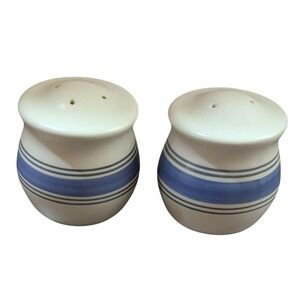 Pfaltzgraff Rio Ceramic Bue Pattern Salt and Pepper Shakers Vintage‎
